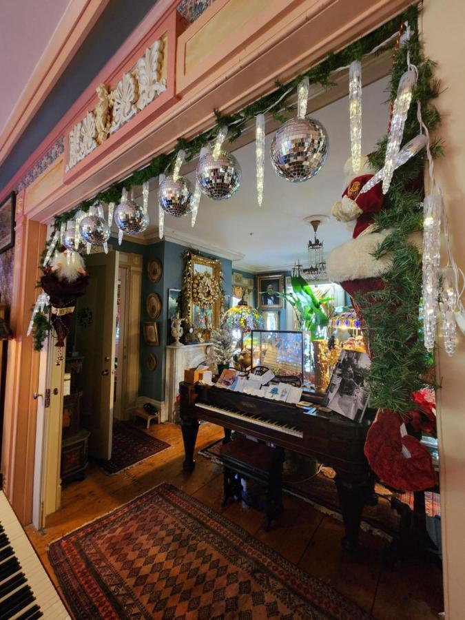 House Of 1833 Mystic